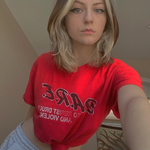 xhenisabobeesa